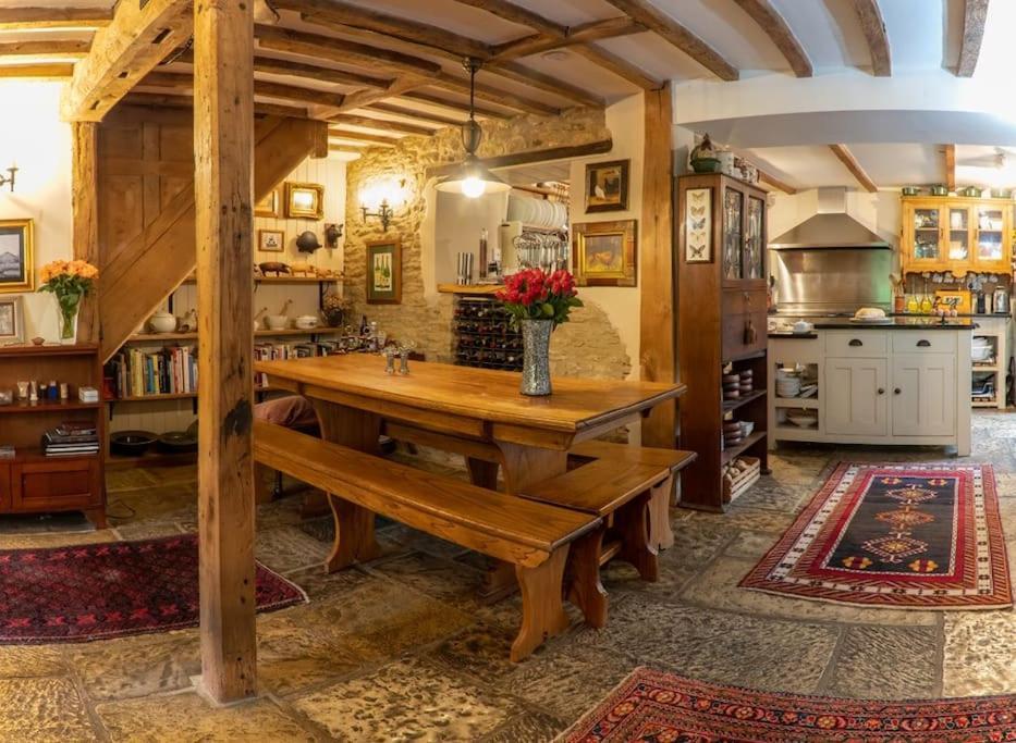 Lyne House Ideal For A Celebration Or Reunion Kidlington Kültér fotó